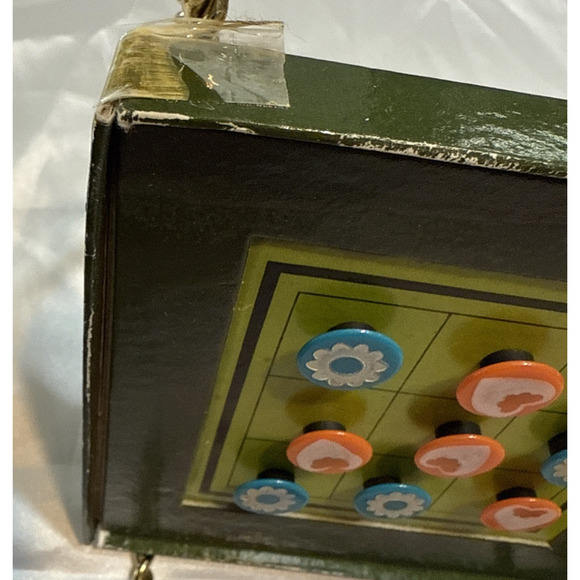 Magnetic Tic-Tac-Toe Game Vintage est 1970's Hearts & Flowers Retro Board Game - Picture 14 of 16